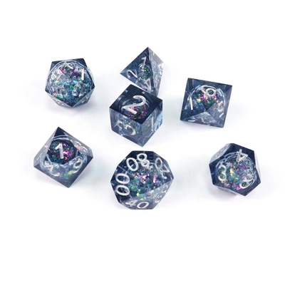 Dados tomados partido afiados dos bens do OEM, dados lustrados mão do RPG da precisão