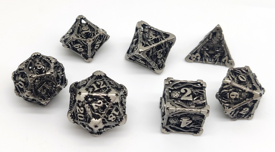 O metal que feito a mão o mini RPG corta ouro ajustado de 7 partes chapeou de superfície