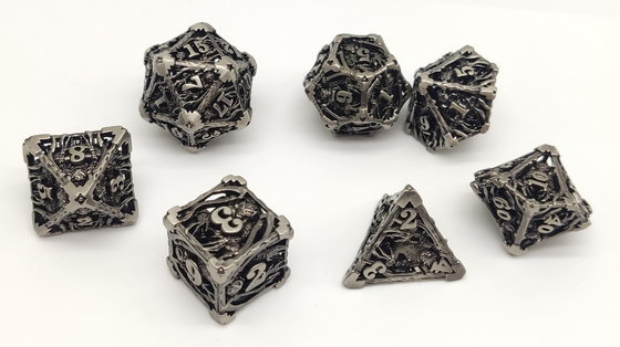 Metal luxuoso Mini Polyhedral Dice Set peso leve inodoro de 7 partes