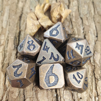 Dados de cobre poliédricos de metal polido personalizado Magic the Gather