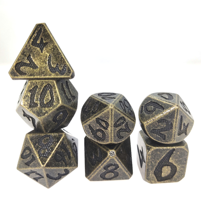 Conjunto de dados de cobre preto com bordas afiadas e sem cheiro para coleção poliédrica