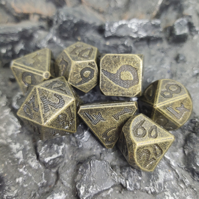 Mesa de pôquer Dados poliédricos exclusivos de metal feitos à mão não tóxicos poliédricos auricálcicos