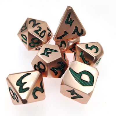 Variedade de cores conjunto de dados poliédrico borda afiada metal verde não tóxico para jogo de rpg
