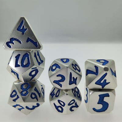 Dados de RPG portáteis vazados à mão polidos à mão resistentes ao desgaste poliédricos 7 moldes