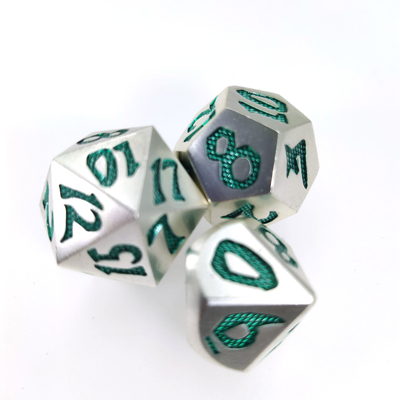 Conjunto de dados artesanais resistentes ao desgaste de liga de zinco DND para DND ou RPG