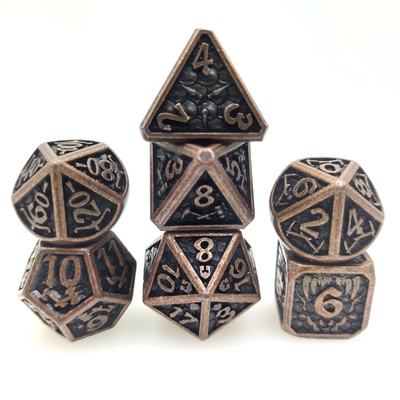 O dado do metal pesado ajusta o desgaste - grupo poliédrico Handcrafted resistente dos dados