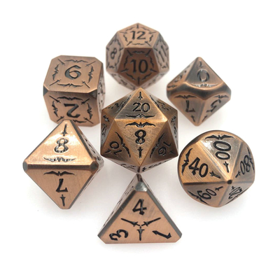 O RPG do metal corta desgaste ajustado - o metal durável resistente do preto do ouro corta poliédrico