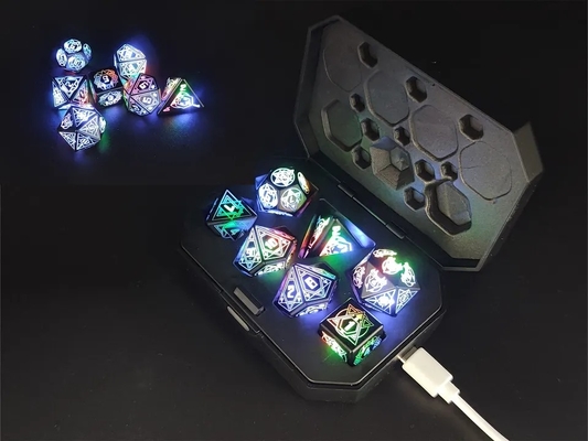 Luz para cima DND dados recarregáveis com caixa de carregamento 7 PCS LED dados eletrônicos para mesa