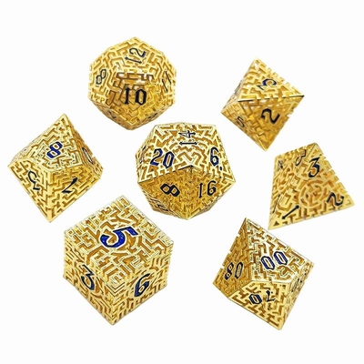 Desenho de dados metálicos de labirinto oco DND Krusu's Call RPG Multifacetado