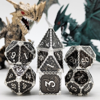 Multifacetado Metal RPG dados Dragão Voador Sólido Dragão Liso DND
