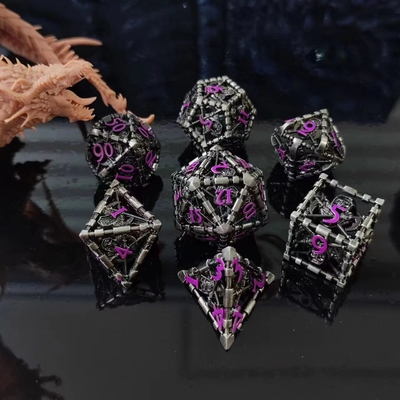 Antigo jogo de tabuleiro de dados de metal oco Dragon And Underground City