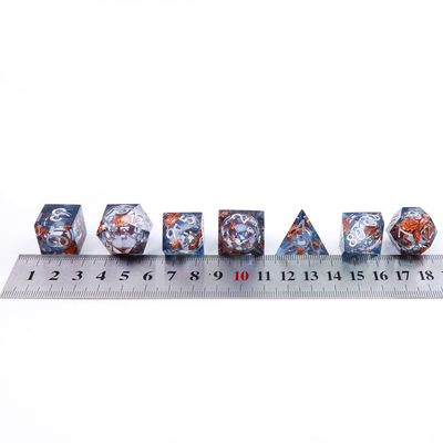 Jogo de mesa multifacetado de resina natural de papel de alumínio cinza ouro Dice Border Gate