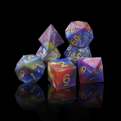 Três cores de resina de mármore Rpg dados com logotipo universal