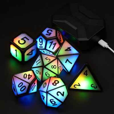 Ultra Long Standby LED Recarregável jogo de dados Dragon And Dungeon