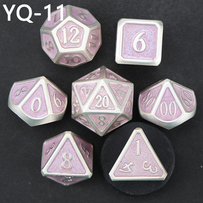 Dado DND de metal personalizado de cor sólida de dados de poliedro de metal com números de prata, usado para o jogo de xadrez D &amp; D