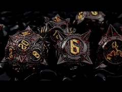 Espetar os dados de metal na cabeça