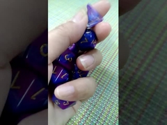 Conjunto de dados de resina de cores poli #rpg #dnd #coc